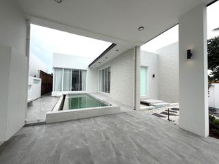 Haus zum Kauf mit 6 Zimmer in Hua Hin, Prachuap Khiri Khan