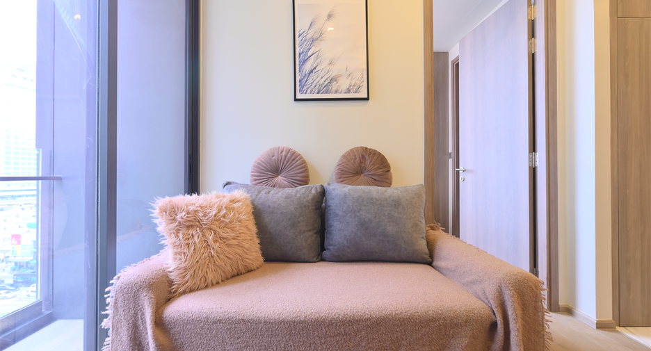 For rent 1 bed condo in Khlong Toei, Bangkok