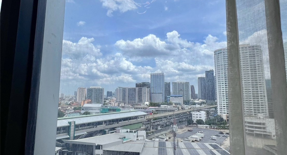 À vendre 1 chambre condo à Chatuchak, Bangkok