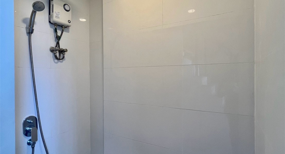 À vendre 1 chambre condo à Chatuchak, Bangkok