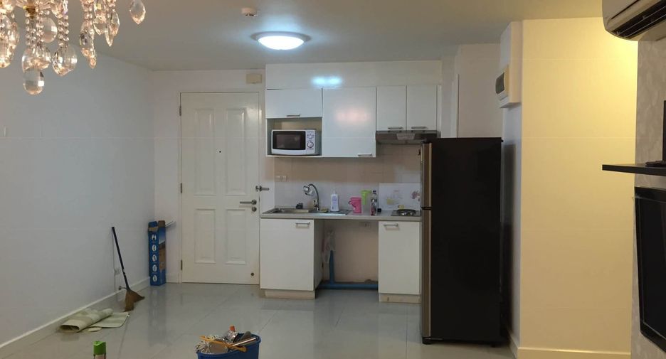 For sale 2 bedrooms condo in Watthana, Bangkok