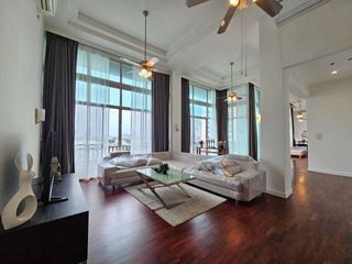 ให้เช่า 4 ห้องนอน คอนโด ใน สาทร, กรุงเทพฯ