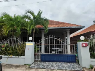 À vendre 3 chambres maison à Bang Lamung, Chonburi