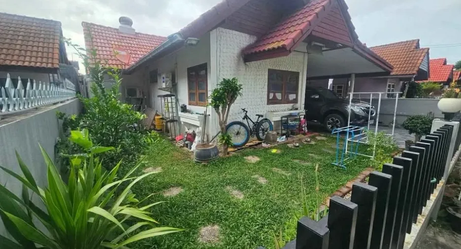 Haus zum Kauf mit 3 Zimmer in Bang Lamung, Chonburi