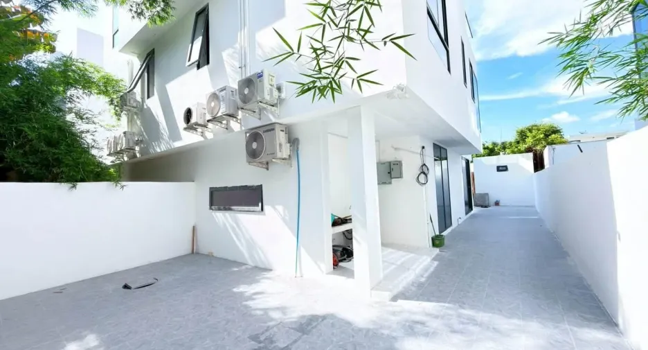 ขาย 5 ห้องนอน บ้านเดี่ยว ใน บางละมุง, ชลบุรี