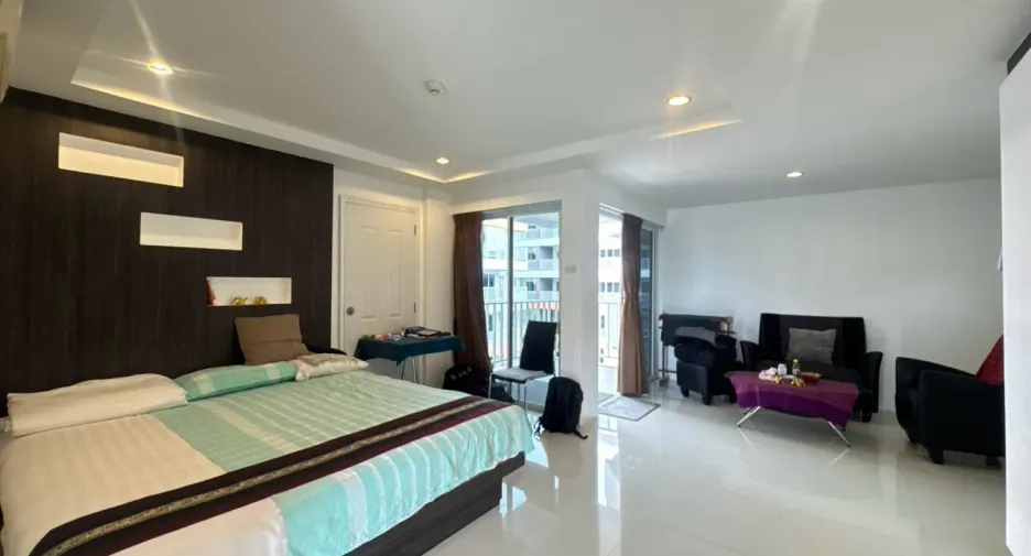 À vendre studio condo à Bang Lamung, Chonburi