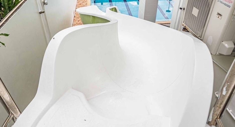 Villa zum Kauf und zur Miete mit 8 Zimmer in Jomtien, Pattaya