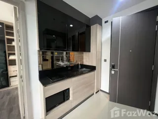 À louer 1 chambre condo à Huai Khwang, Bangkok