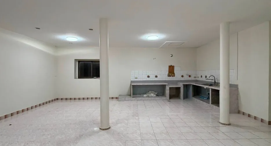 For rent 4 ベッドルーム house in Sai Mai, Bangkok