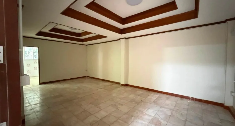For rent 4 ベッドルーム house in Sai Mai, Bangkok