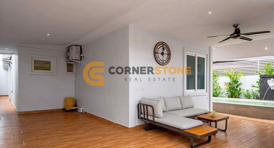 Haus zum Kauf mit 4 Zimmer in Bang Lamung, Chonburi