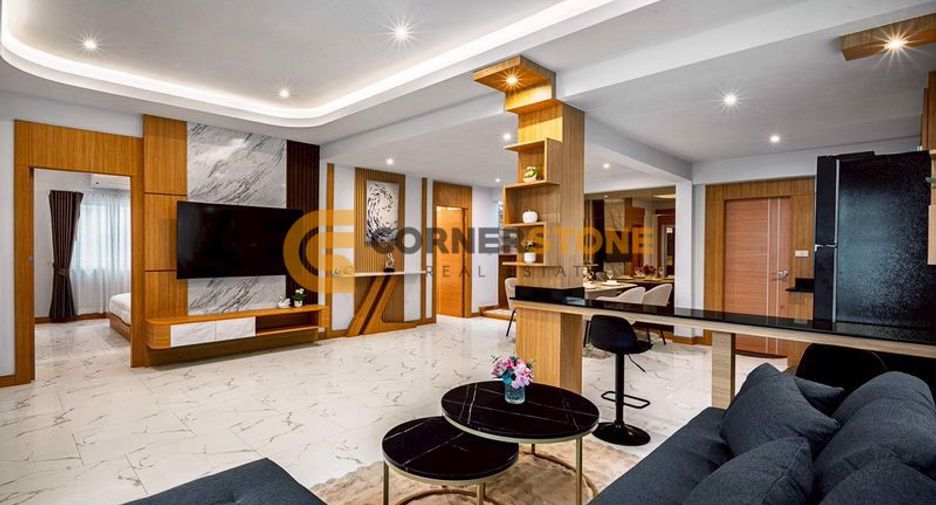 Haus zum Kauf mit 4 Zimmer in Bang Lamung, Chonburi