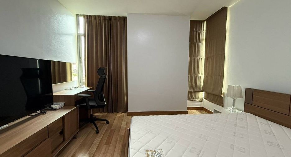 Condo en alquiler de 2 habitaciones en Bang Na, Bangkok