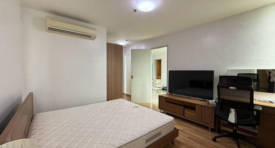 Condo en alquiler de 2 habitaciones en Bang Na, Bangkok