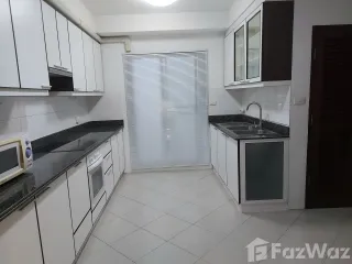 For rent 2 bedrooms apartment in Watthana, Bangkok