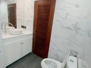 For rent 2 bedrooms apartment in Watthana, Bangkok
