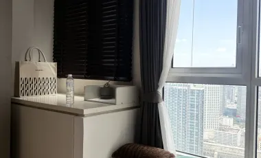 For sale 1 bed condo in Huai Khwang, Bangkok