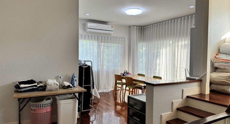 À vendre 4 chambres maison à Mueang Chiang Mai, Chiang Mai
