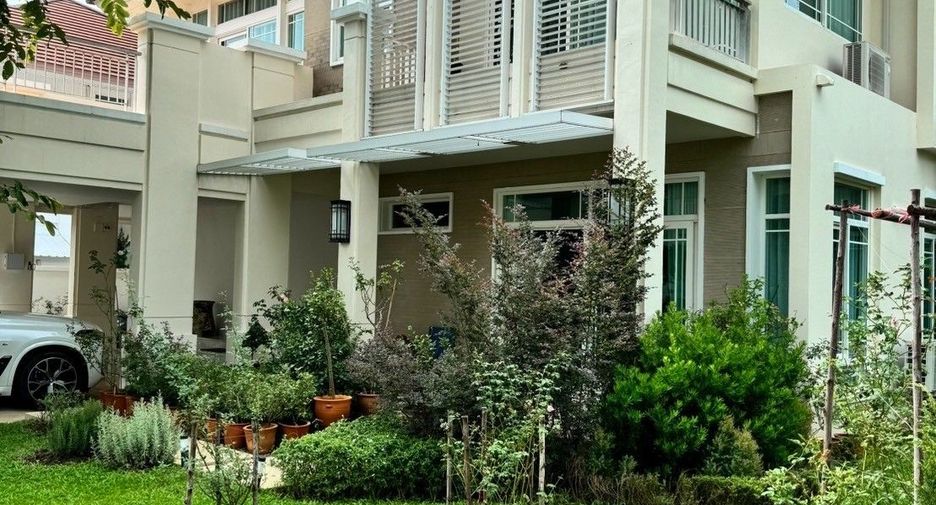 À vendre 4 chambres maison à Mueang Chiang Mai, Chiang Mai