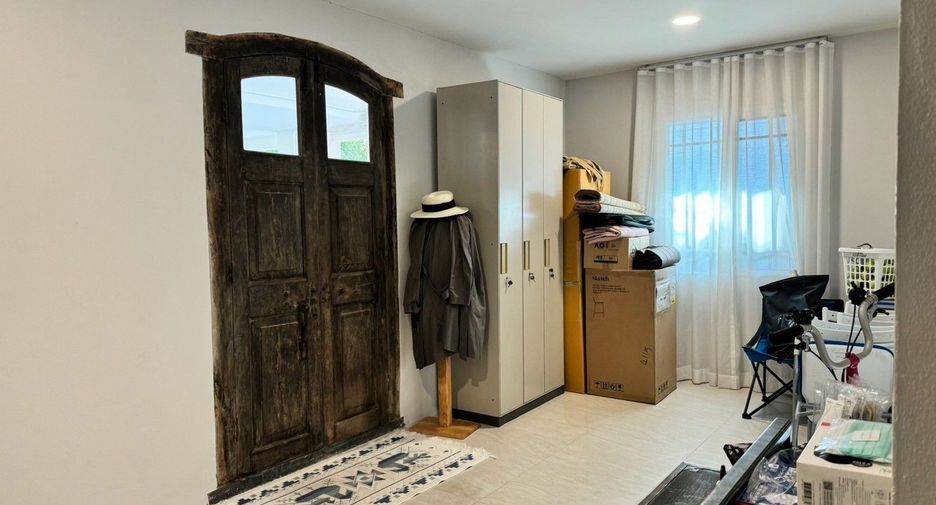 À vendre 4 chambres maison à Mueang Chiang Mai, Chiang Mai