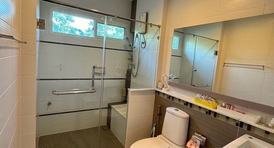 À vendre 4 chambres maison à Mueang Chiang Mai, Chiang Mai
