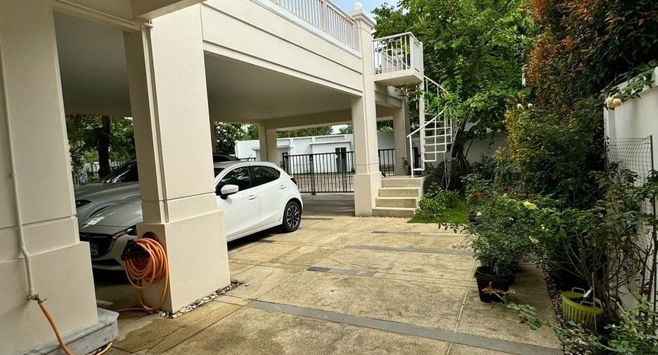 À vendre 4 chambres maison à Mueang Chiang Mai, Chiang Mai