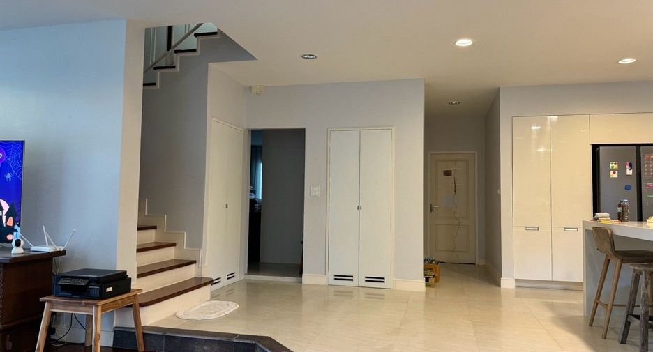 À vendre 4 chambres maison à Mueang Chiang Mai, Chiang Mai