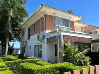 Haus zum Kauf mit 3 Zimmer in Bang Lamung, Chonburi