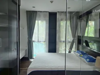 For sale 1 Beds condo in Khan Na Yao, Bangkok