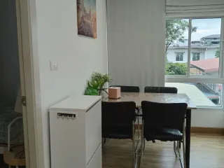Продажа и аренда 3 спальни кондо в Банг Капи, Бангкок