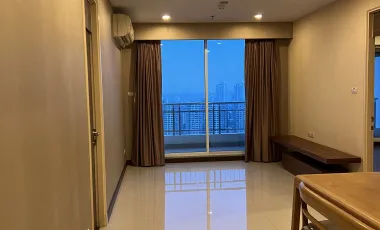 For sale 2 bedrooms condo in Yan Nawa, Bangkok