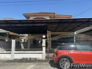 Casa adosada en venta de 3 habitaciones en Mueang Rayong, Rayong