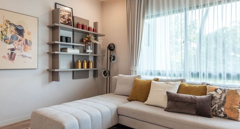Casa en alquiler de 4 habitaciones en Bang Phli, Samut Prakan