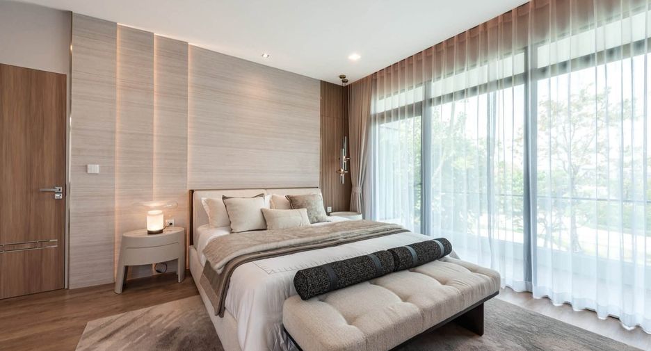 Casa en alquiler de 4 habitaciones en Bang Phli, Samut Prakan