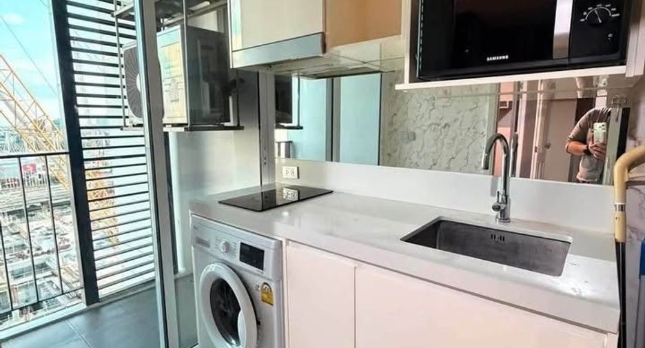 À louer 1 chambre condo à Bang Na, Bangkok