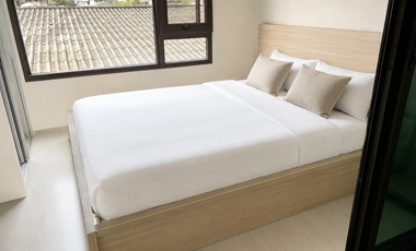 For rent 1 bed condo in Yan Nawa, Bangkok