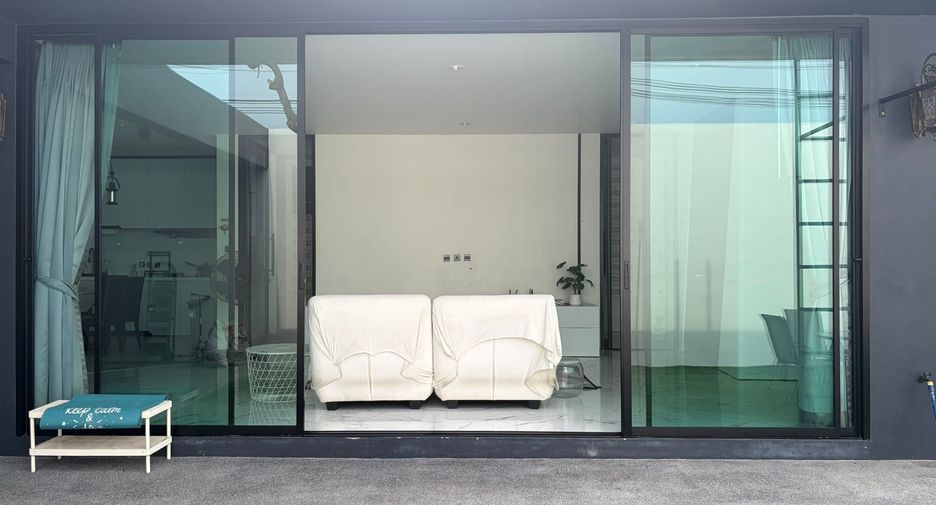 For rent 2 bedrooms house in Mueang Phuket, Phuket