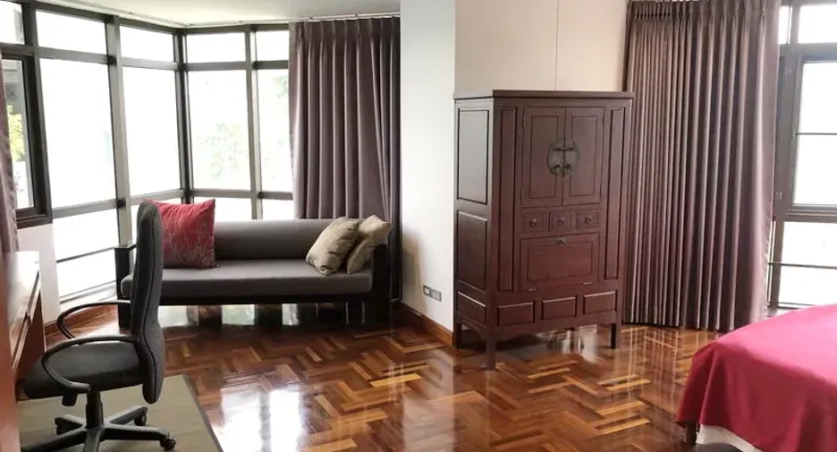 For rent そして for sale 2 ベッドルーム condo in Watthana, Bangkok