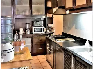 For rent そして for sale 3 ベッドルーム condo in Watthana, Bangkok