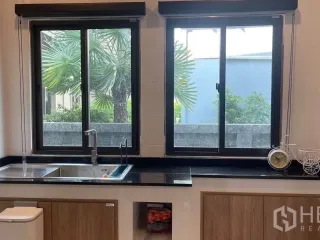 Casa en alquiler de 4 habitaciones en Prawet, Bangkok
