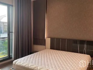 Casa en alquiler de 4 habitaciones en Prawet, Bangkok