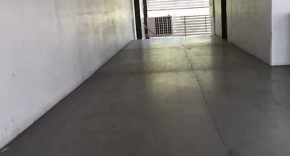 Gewerbefläche zur Miete und zum Kauf mit 6 Zimmer in Bang Khun Thian, Bangkok