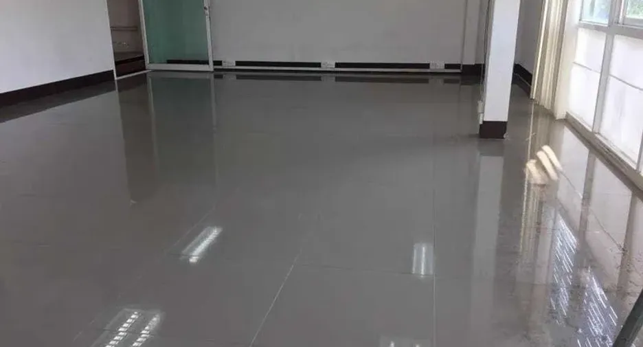 Gewerbefläche zur Miete und zum Kauf mit 6 Zimmer in Bang Khun Thian, Bangkok