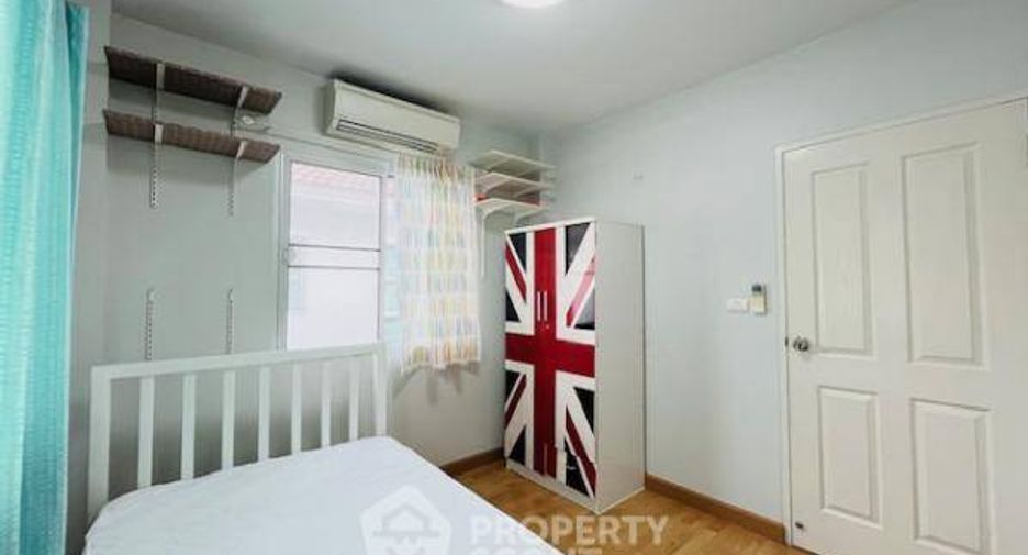 Haus zur Miete mit 3 Zimmer in Bang Phli, Samut Prakan