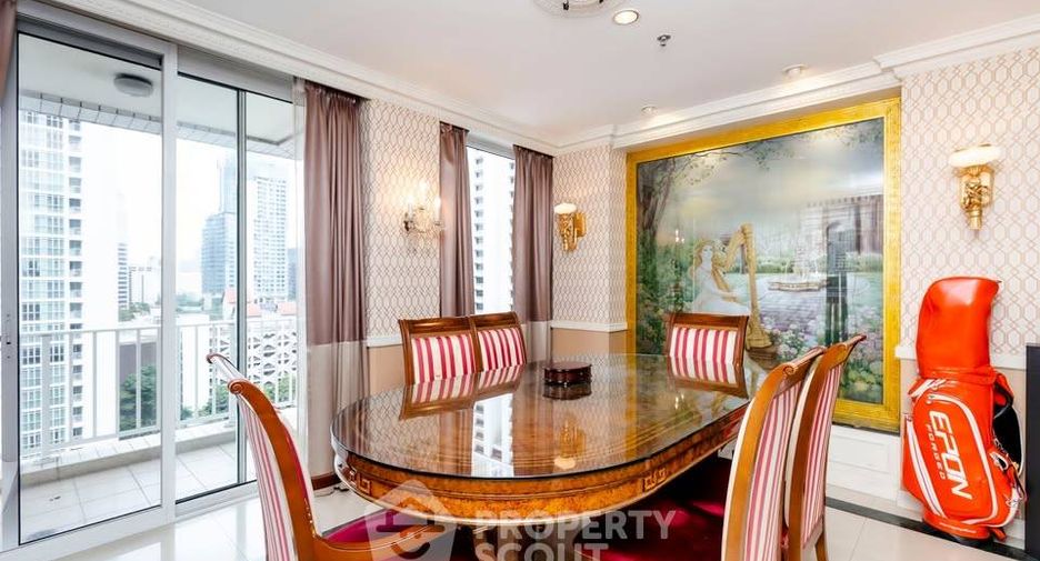 For sale 3 bedrooms condo in Pathum Wan, Bangkok