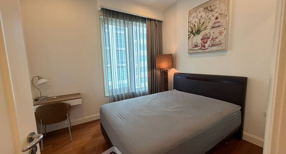 For rent and for sale 2 bedrooms condo in Pathum Wan, Bangkok