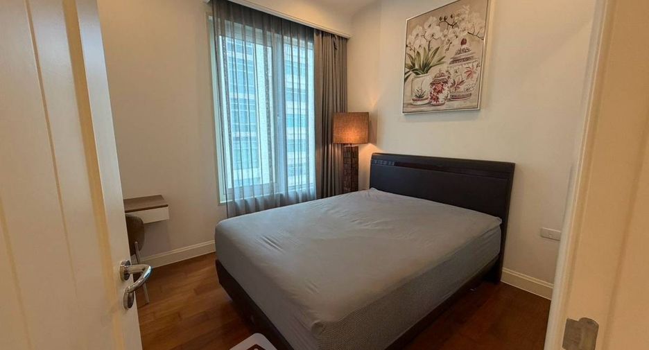 For rent and for sale 2 bedrooms condo in Pathum Wan, Bangkok