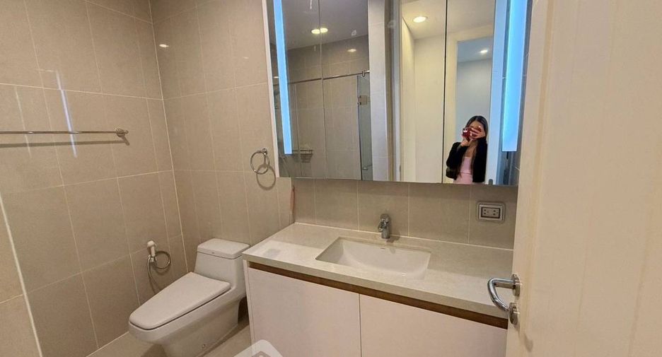 For rent and for sale 2 bedrooms condo in Pathum Wan, Bangkok