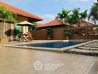 For rent 3 ベッドルーム villa in Bang Lamung, Chonburi