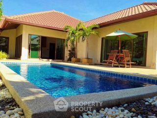For rent 3 ベッドルーム villa in Bang Lamung, Chonburi